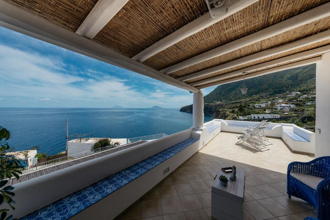 'A Alera Room & Breakfast Malfa  Luaran gambar