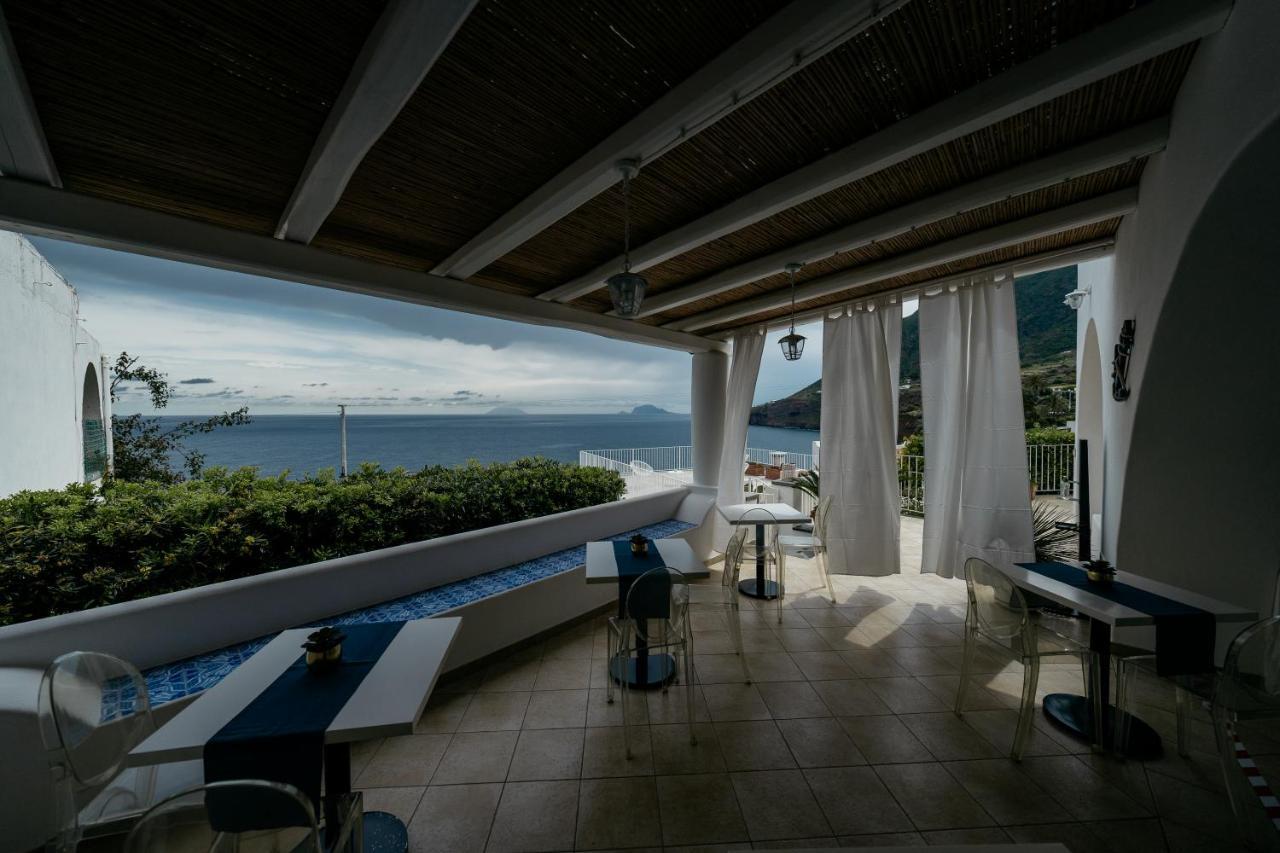 'A Alera Room & Breakfast Malfa  Luaran gambar