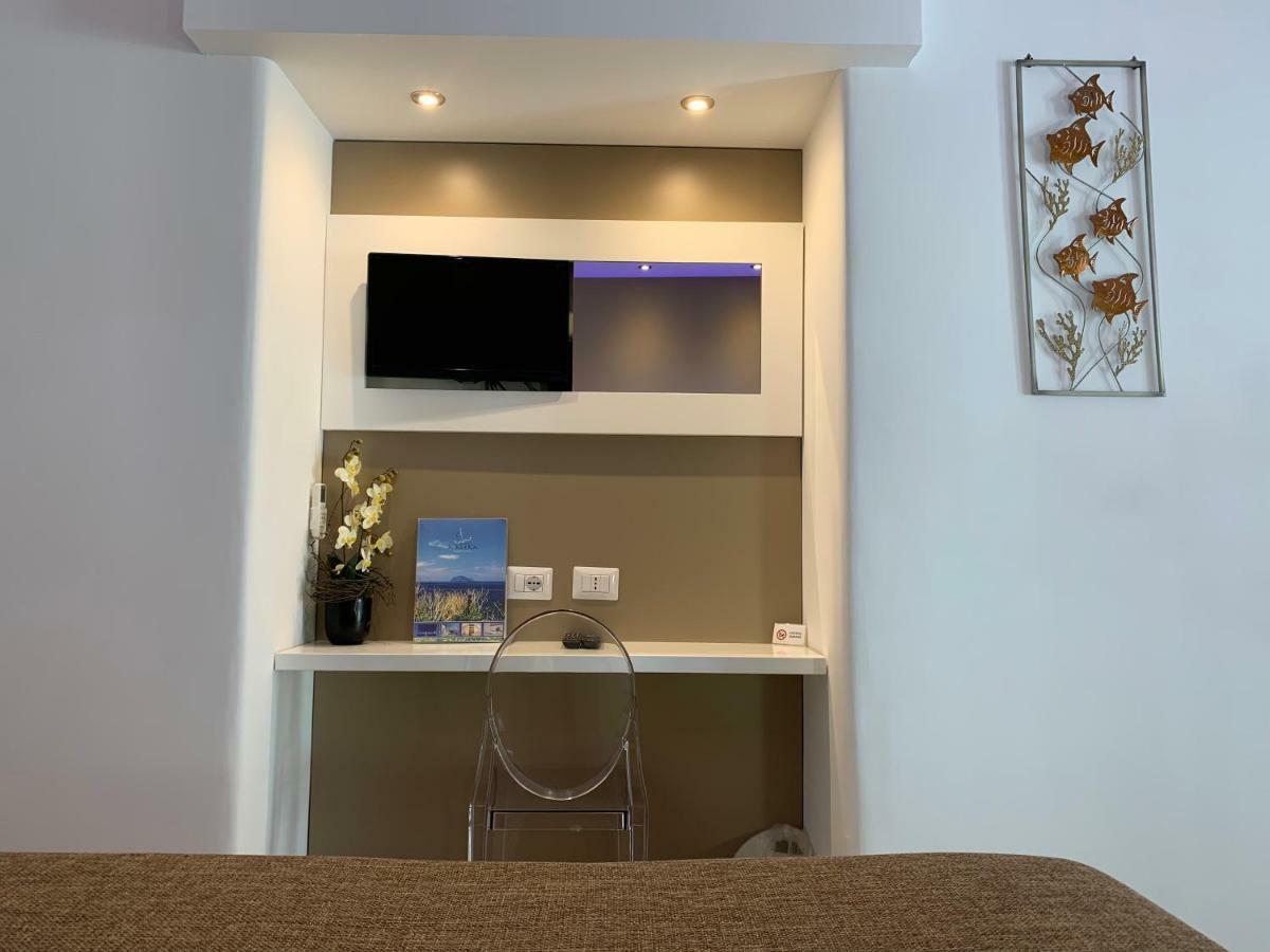 'A Alera Room & Breakfast Malfa  Luaran gambar